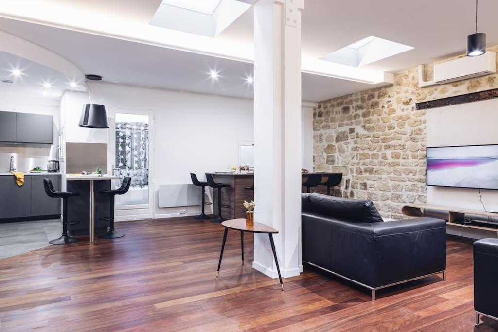 Triplex Climatise Proche Marais Paris