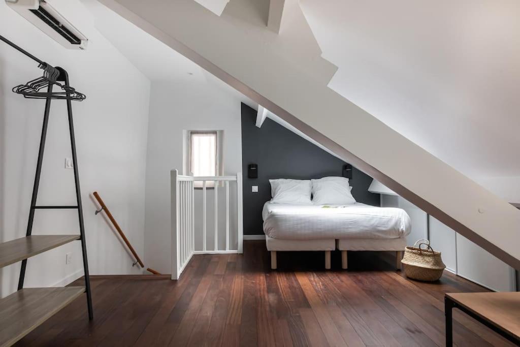 Triplex Climatise Proche Marais Paris